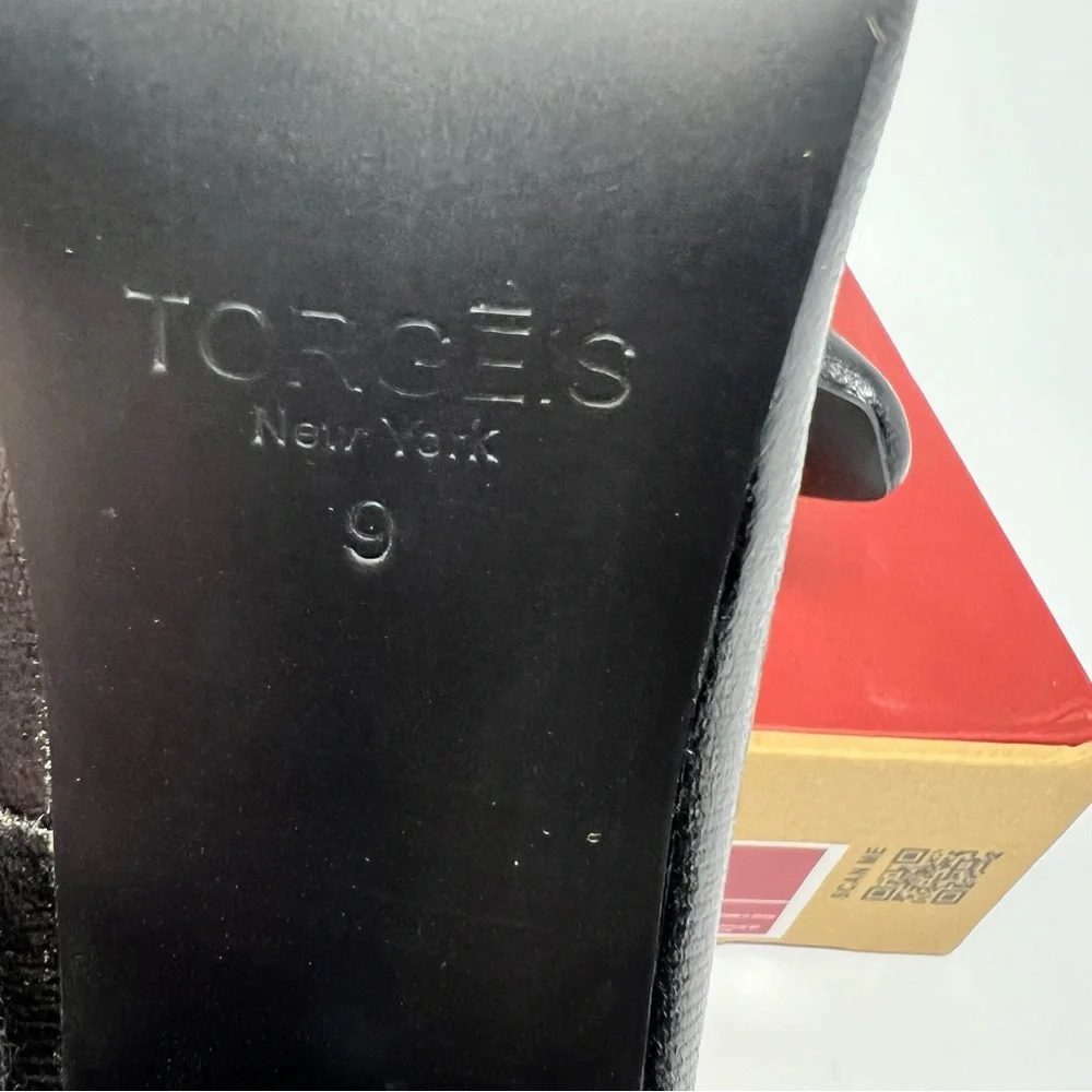 Torgeis Kamana Heels Size 9